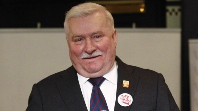 File:Lech Wałęsa.jpg