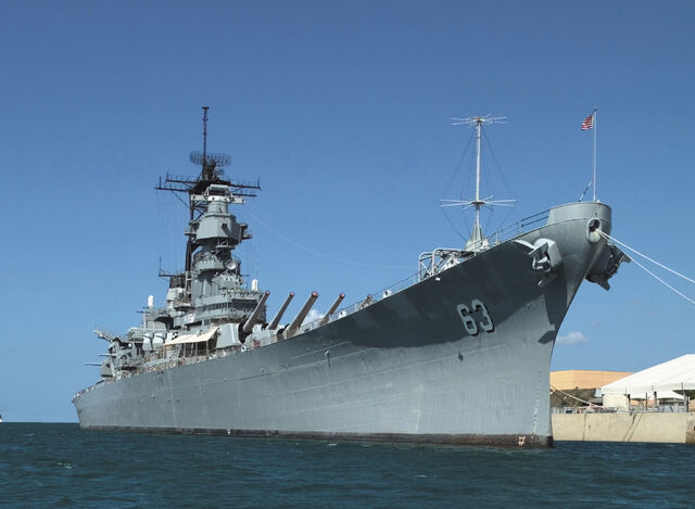 File:Shipfromwater1.jpg