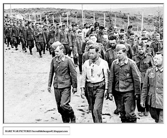 File:German-soldiers-wehrmacht-ww2-second-world-war-rare-pictures-images-008.jpg