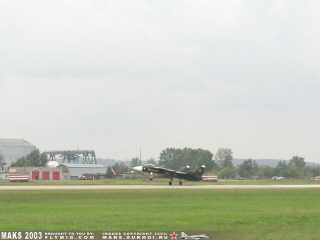File:Su-47 1.jpg