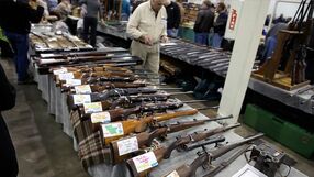 Gun show
