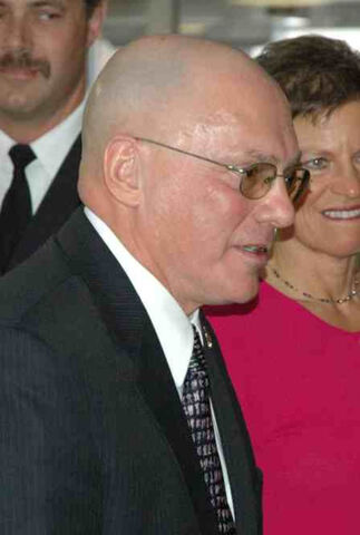 File:Gordon Barnhart.jpg