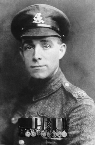 File:Henry-Tandey.jpg