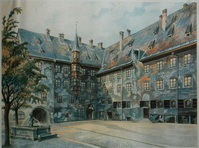 File:The Courtyard of the Old Residency in Munich.jpg