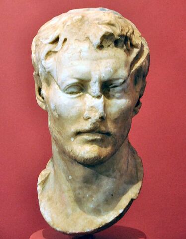 File:Germanicus Broken Bust.jpg