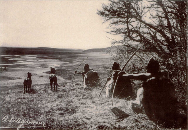 File:Selknam cazando.jpg