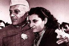 Indira Gandhi returns to india
