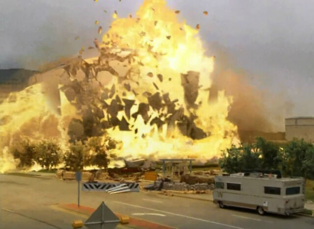 File:Walkingdeadepisode6explosion.jpg