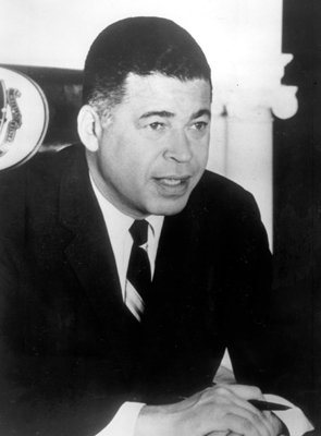 File:Edward Brooke-1-.jpg