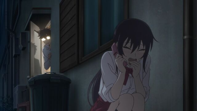 File:Kotori talking to her mom on the phone.jpg