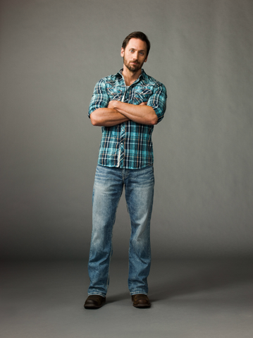 File:Preacher season 1 - Donnie Schenck crossed arms.png