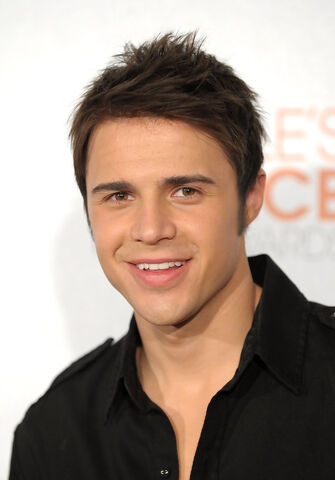 File:Kris+Allen+People+Choice+Awards+2010+Nomination+eNReBL 0NcZx.jpg