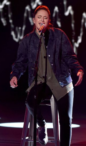 File:Avalon Young Pic.png