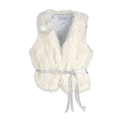 File:WinterWhiteVest girls.jpg