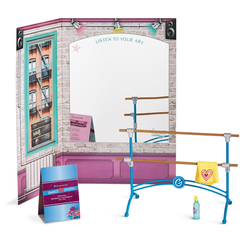 File:GabrielaCreativeStudioSet.png
