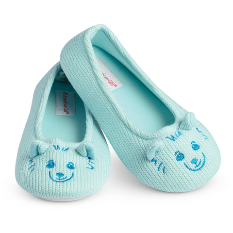File:PomeranianSlippers girls.png