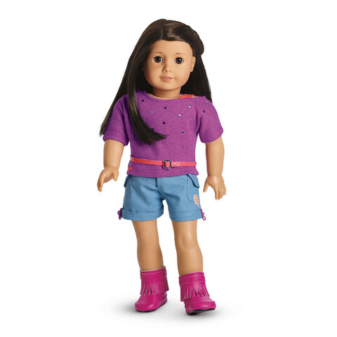File:SparklyCampOutfit.jpg