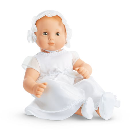 File:BittyGownBonnet.png