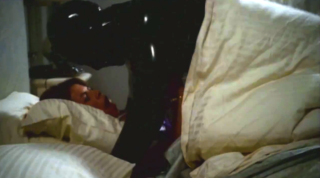 File:RubberMannewwoman.png