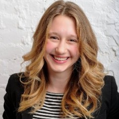 File:Taissa-farmiga-202347.jpg