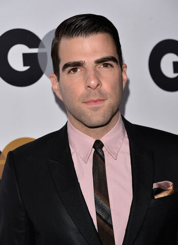 Fichier:ZacharyQuinto1.jpg