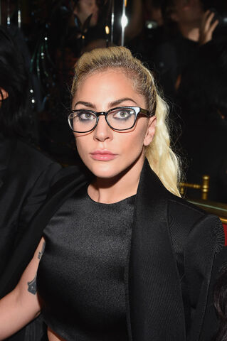 File:LadyGagaMaxwell.jpg