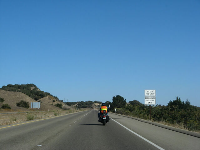 File:Ca-001 nb ca-135 nb exit 226 01.jpg