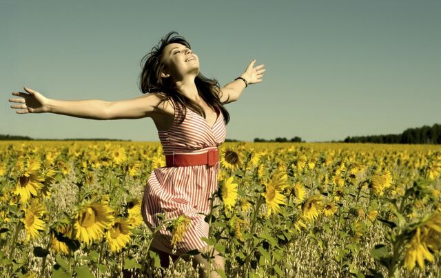 Archivo:Felicidad-1024x645.jpg