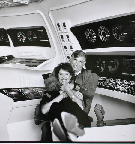 Datei:Majel Gene1.jpg