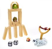 Hasbro-Angry-Birds-Star-Wars-Jenga-Tatooine-Launcher.jpg