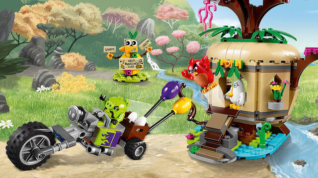 File:Lego-angry-birds-movie-Bird-Island-Egg-Heist-75823-primary.jpg