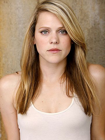 File:Michelle Glavan.png