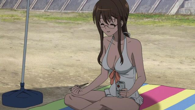 File:Reiko eating Namako.jpg