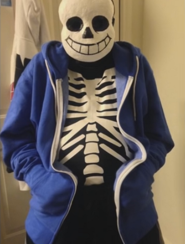 File:BestCostumeEver.png