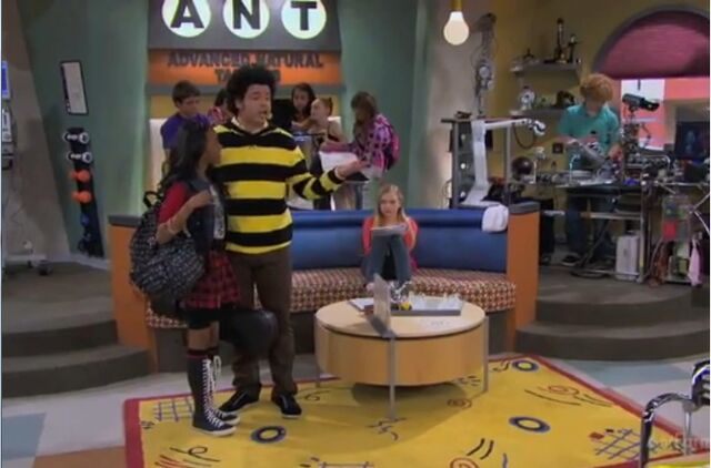 File:Antfarm ep. 1 37.jpg