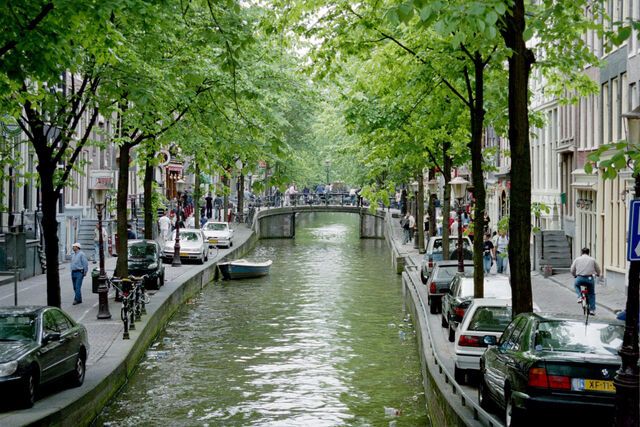 File:Amsterdam canals.jpg
