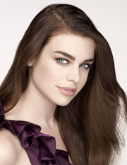 Raina-Cover-Girl-americas-next-top-model-12151429-464-600