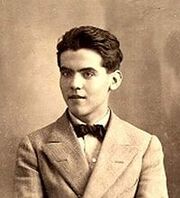 200px-Lorca (1914).jpg