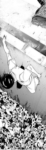 File:23 Kasahara falls from the roof.png