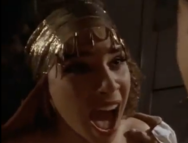 File:Dreammachinejennfierscreaming.png