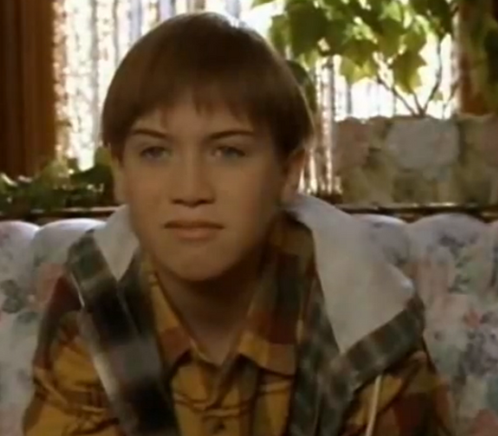 File:1crimclownbrattysam.png