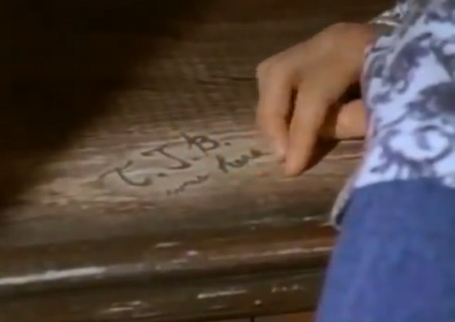 File:Carvedstonebeginningcarving.png