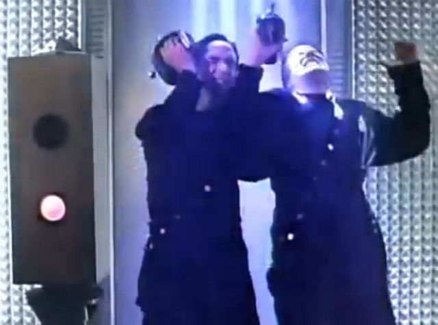 File:Totcktwoguardshearawfulsound.png