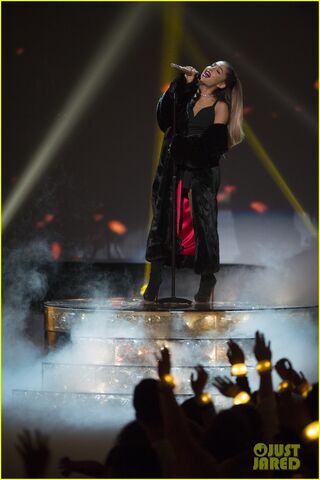 File:RDMA2016Ariana1.jpg