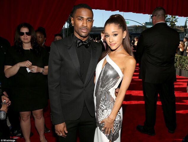 File:Ariana Grammy57 1.jpg