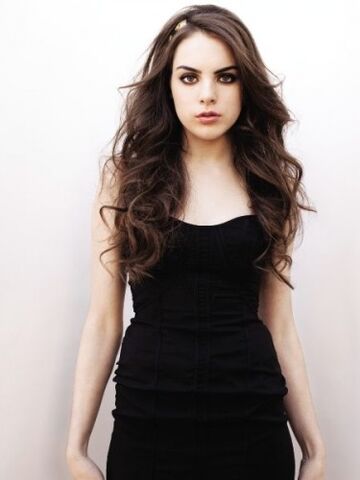 File:Liz with brown hair.jpg