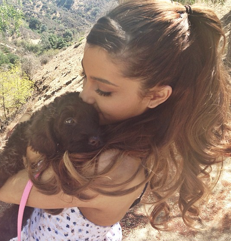 File:Ariana With Ophelia!.png