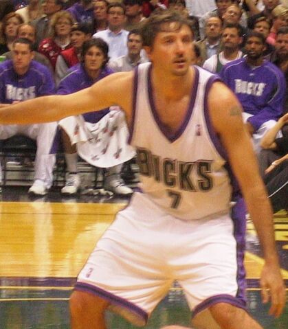 File:Toni Kukoc.jpg