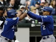 1239487645 Coco Crisp Alberto Callaspo
