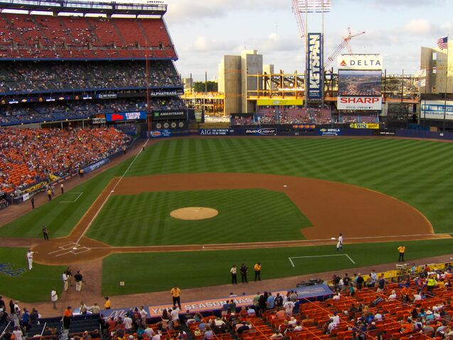 File:Shea Stadium-1195684256-766.jpg